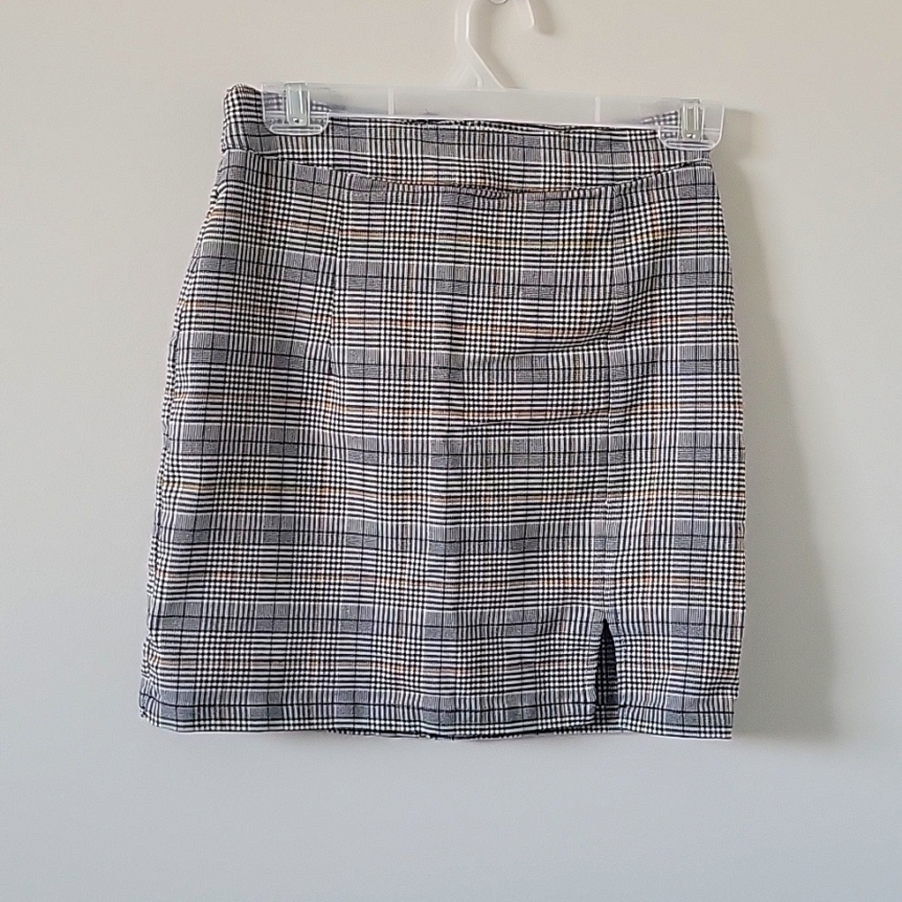 Plaid mini skirt